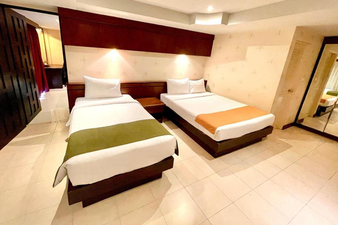 Rayaburi Hotel, Patong Bagian luar foto