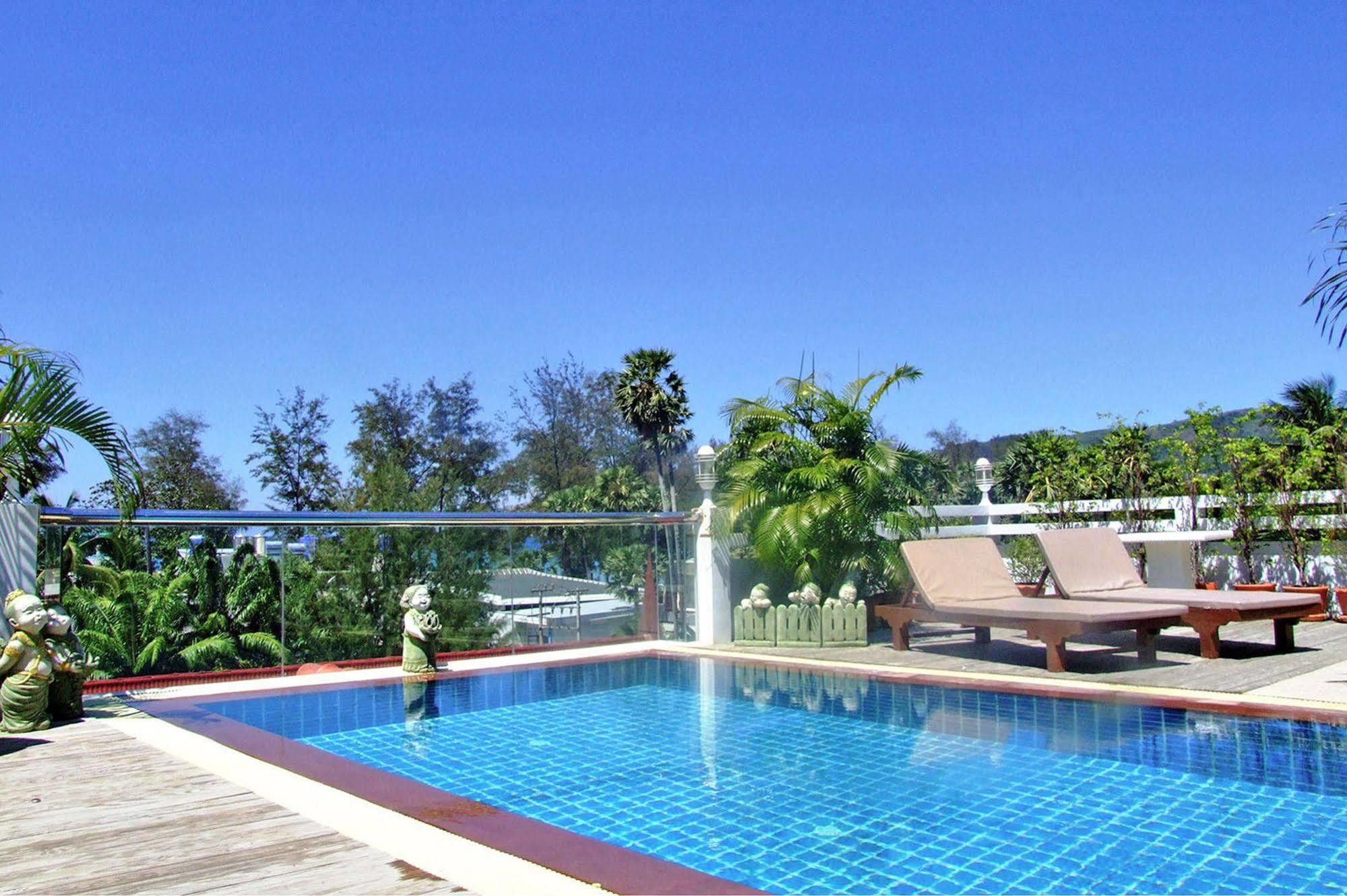 Rayaburi Hotel, Patong Bagian luar foto