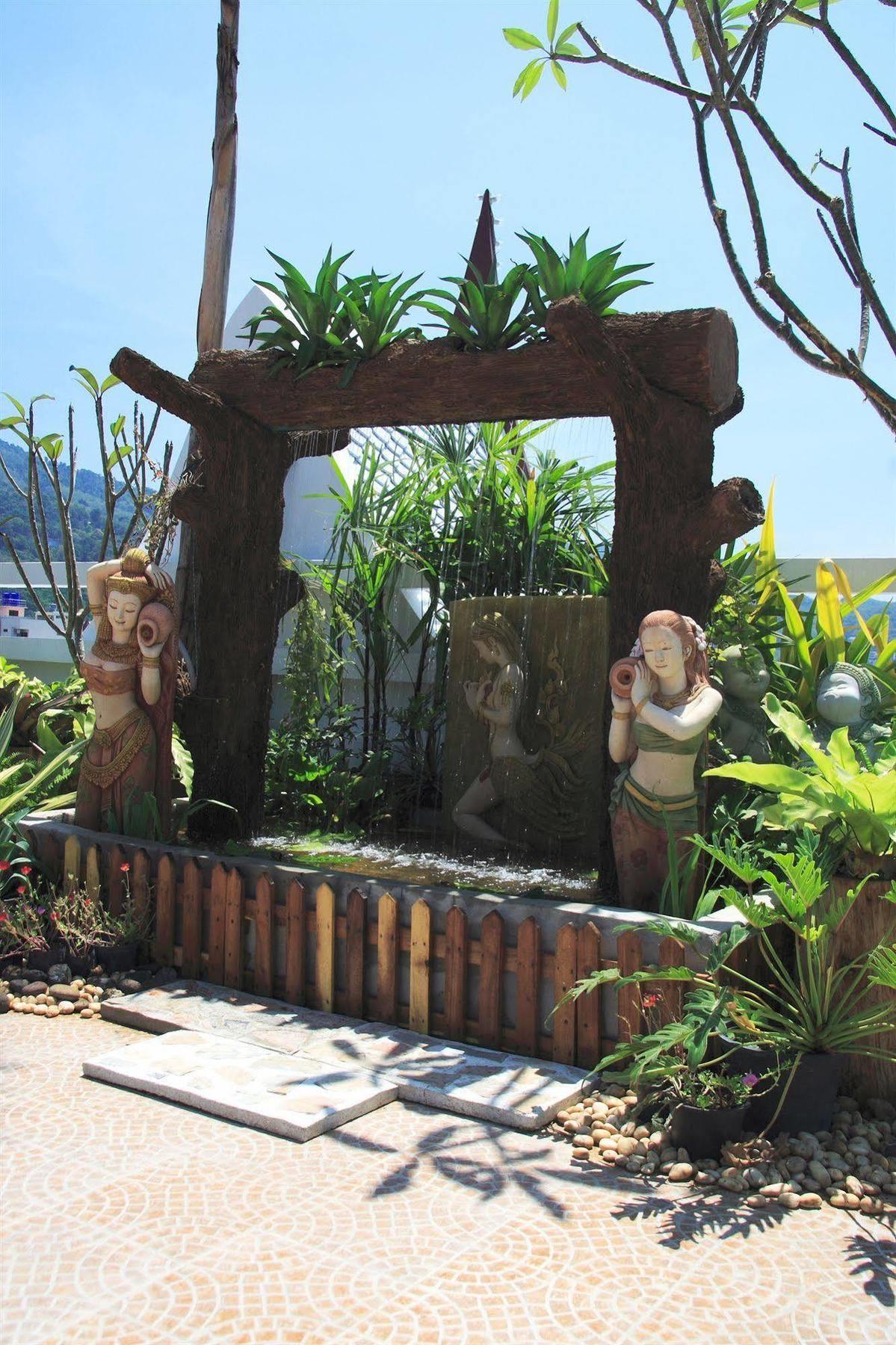 Rayaburi Hotel, Patong Bagian luar foto